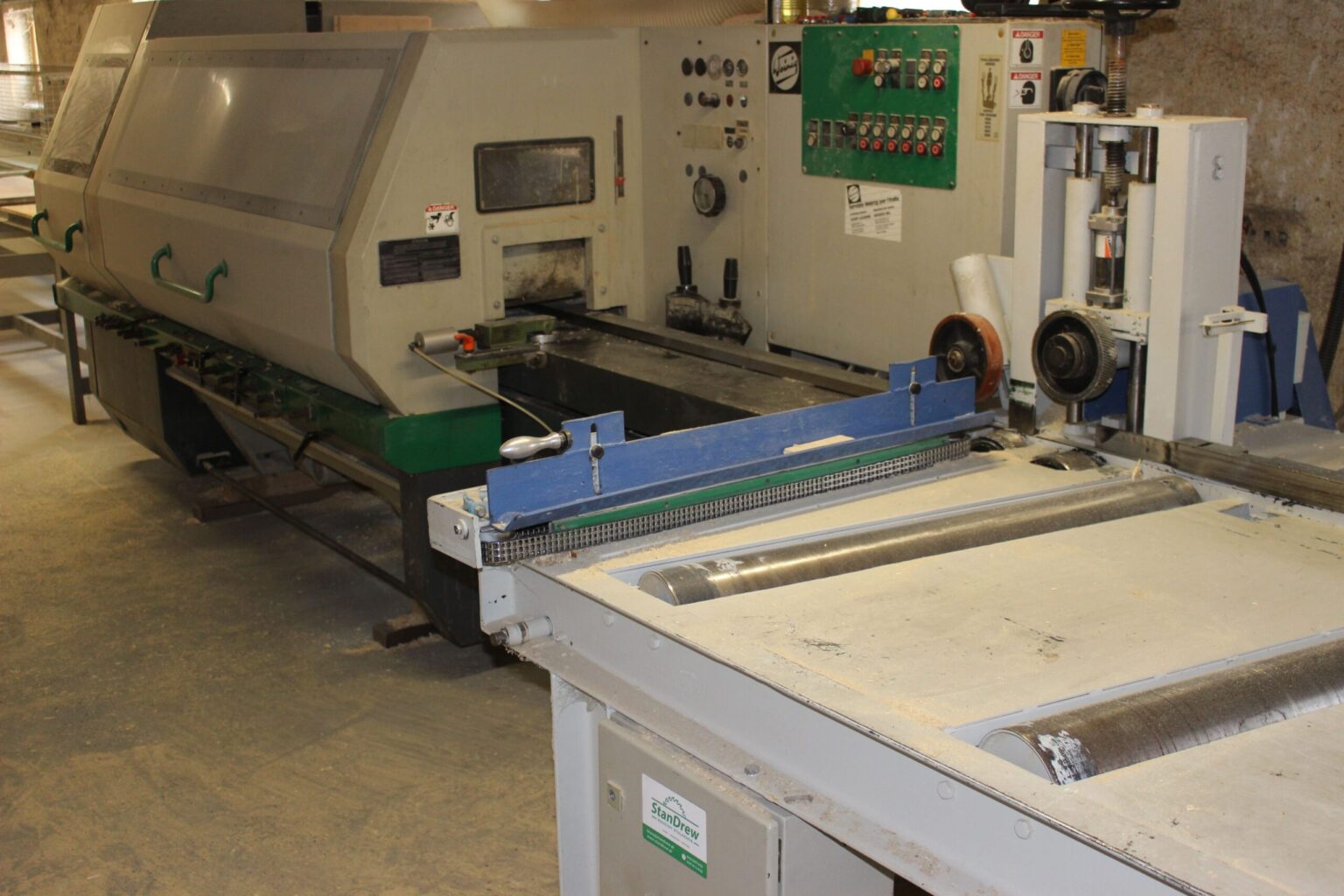 o-nas-4-min-scaled-1-1536x1024